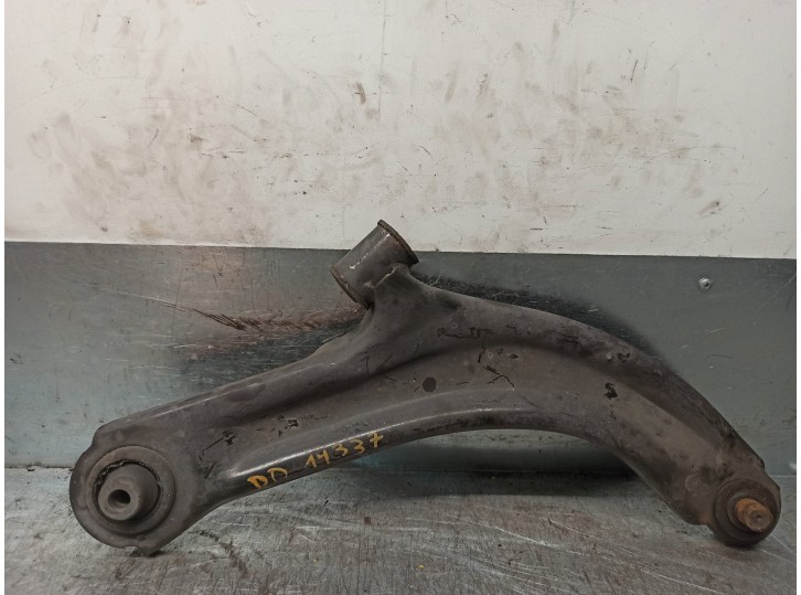 Recambio de brazo suspension inferior delantero derecho para renault modus 1.5 dci diesel referencia OEM IAM 8200346942 