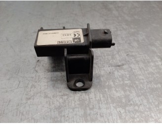 Recambio de sensor presion para opel vectra c caravan 1.9 16v cdti cat (z 19 dth / lrd) referencia OEM IAM 13172992 