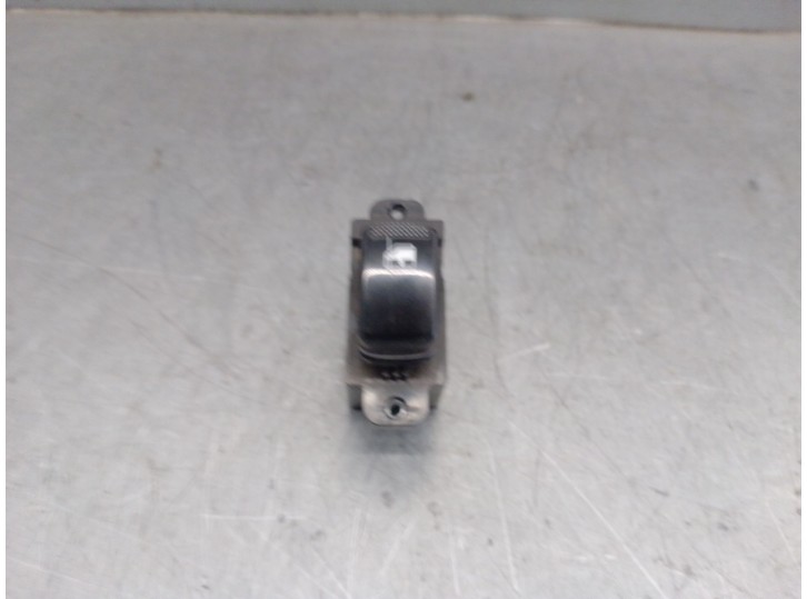 Recambio de mando elevalunas delantero derecho para kia rio ii (jb) 1.5 crdi referencia OEM IAM 935811G000  