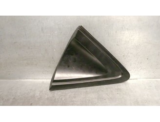Recambio de molduras traseras para honda hr-v (ru) 1.5 (ru1) referencia OEM IAM L15B4 