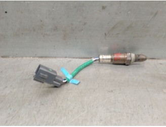 Replacement lambda sensor for Toyota Yaris (_P13_) 1.5 (NSP131_) OEM IAM reference 8946753060 DENSO