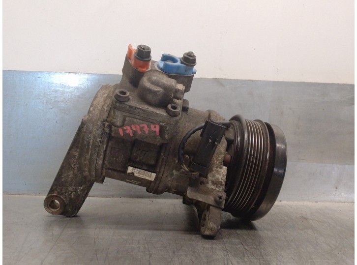 Replacement air conditioning compressor for Chrysler Voyager (GS) 3.8 V6 CAT OEM IAM reference MC4472005672 HFC134A 