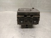 Replacement mirror control switch for Nissan Pathfinder (R51) 2.5 dCi Diesel CAT OEM IAM reference 25570AX005 25570AX005 