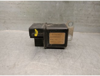Replacement relay for Nissan Pathfinder (R51) 2.5 DCi Diesel CAT OEM IAM reference 2528080A00 MR881821