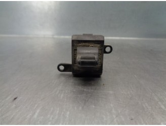 Recambio de mando elevalunas delantero derecho para chrysler voyager (gs) 3.8 v6 cat referencia OEM IAM 4685435  