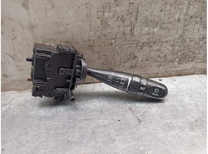 Recambio de mando limpia para toyota corolla verso (e12) 1.6 16v referencia OEM IAM 1A830173699  