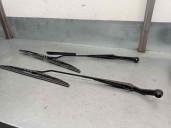 Recambio de brazo limpia delantero derecho para kia shuma ii 1.6 cat referencia OEM IAM 0K2A267321A 