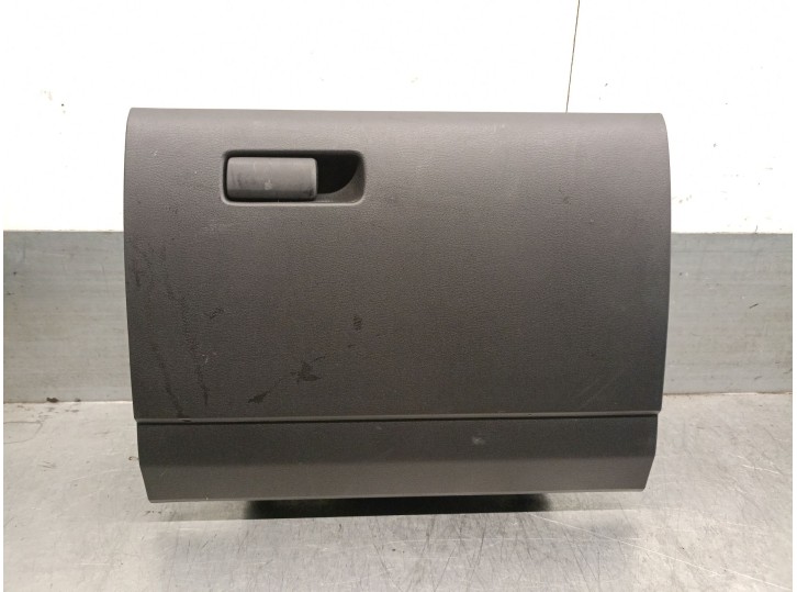 Recambio de guantera para mazda 3 hatchback (bp) 2.0 skyactiv-g m hybrid referencia OEM IAM BEPN64051  