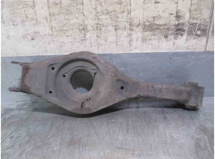 Recambio de brazo suspension inferior trasero izquierdo para hyundai i30 1.6 crdi cat referencia OEM IAM 552102H100 