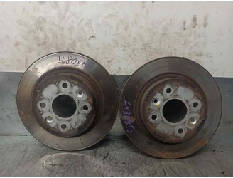 Replacement rear brake disc for Kia Shuma II 1.6 CAT OEM IAM reference 