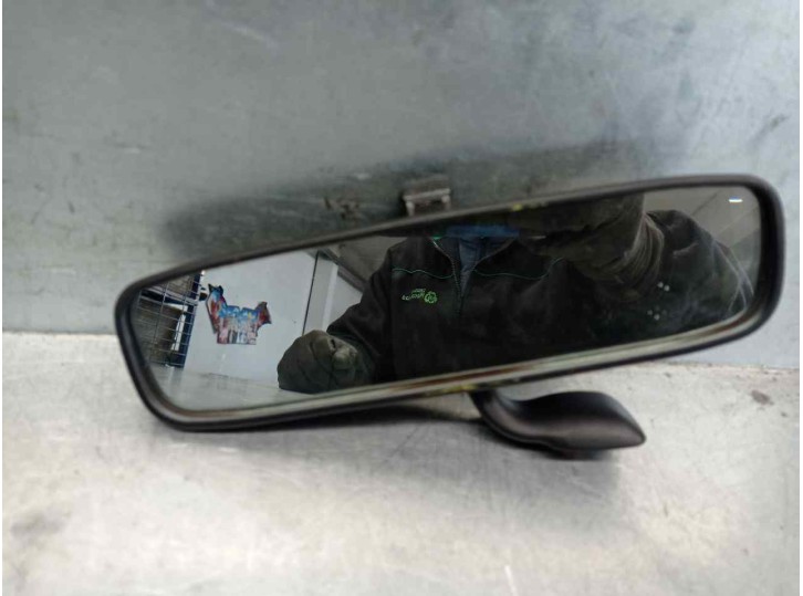Recambio de espejo interior para kia shuma ii 1.6 cat referencia OEM IAM 