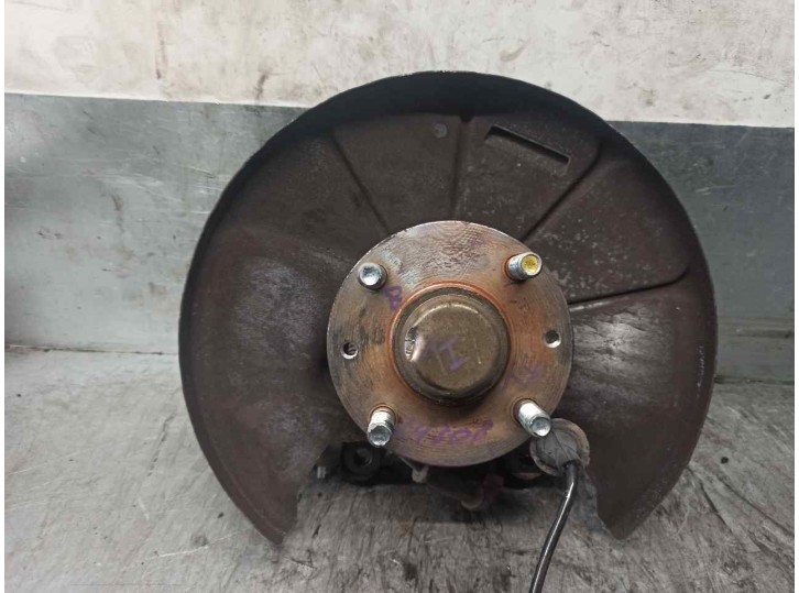 Recambio de mangueta trasera izquierda para kia shuma ii 1.6 cat referencia OEM IAM 0K2A126120D 