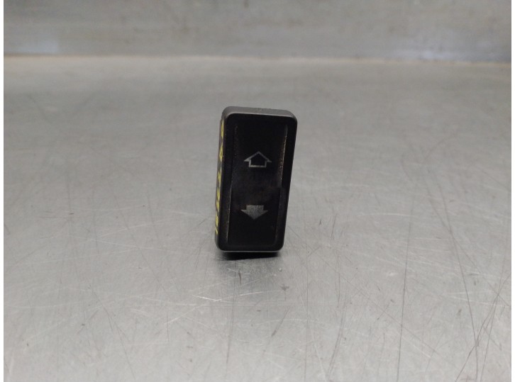 Recambio de mando elevalunas delantero derecho para citroën zx 1.6 referencia OEM IAM 924083 