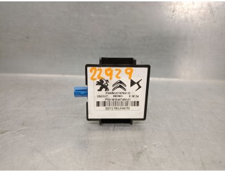 Recambio de antena para peugeot 3008 ii suv (mc_, mr_, mj_, m4_) 1.6 bluehdi 120 referencia OEM IAM 9815467480  