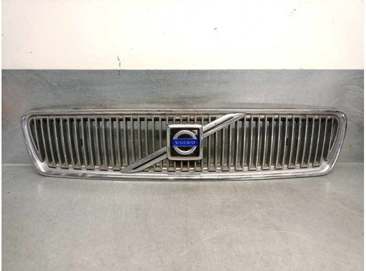 Recambio de rejilla delantera para volvo s40 i (644) 1.8 referencia OEM IAM 30882963 30899940 