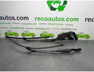 Recambio de brazo limpia delantero derecho para mercedes-benz clase e (w211) berlina 2.2 cdi cat referencia OEM IAM 2636278 