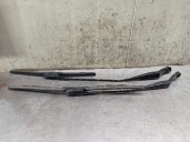 Replacement front right wiper arm for Peugeot 308 1.6 Blue-HDi FAP OEM IAM reference 9677256280 