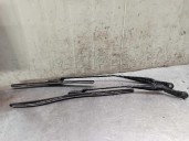 Replacement front right wiper arm for Peugeot 308 1.6 Blue-HDi FAP OEM IAM reference 9677256280 