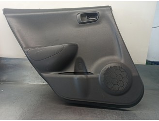 Recambio de guarnecido puerta trasera izquierda para suzuki alto amf 310 1.0 12v cat referencia OEM IAM 8374168KA 5 PUERTAS