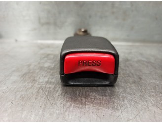 Recambio de enganche cinturon para mitsubishi outlander (cu0w) 2.4 4wd referencia OEM IAM 030922C5X DEL IZQ 5 PUERTAS