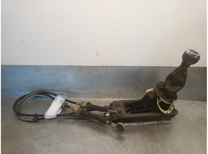 Recambio de palanca cambio para mini cooper (rc31) (2004-...) manual 1.6 85 referencia OEM IAM 25112753810 