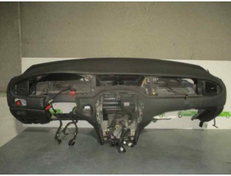 Recambio de salpicadero para jaguar s-type 3.0 v6 24v cat referencia OEM IAM XR842643ADZ NEGRO 