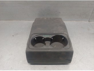 Recambio de reposavasos para mercedes-benz clase g (w463) g 500 (463.260, 463.261) referencia OEM IAM A4639703600 A4639703600 