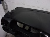 Recambio de salpicadero para kia stonic (yb) 1.0 t-gdi referencia OEM IAM 84710H8AB0WK NEGRO 