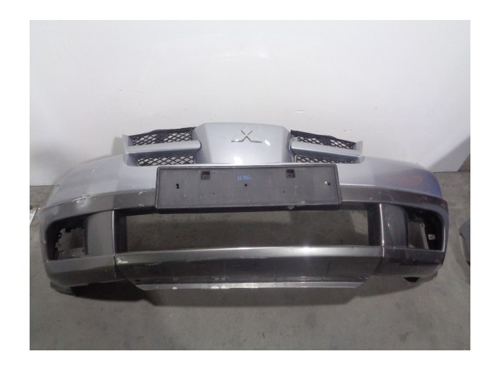 Recambio de paragolpes delantero para mitsubishi outlander (cu0w) 2.4 4wd referencia OEM IAM MN186469 GRIS 