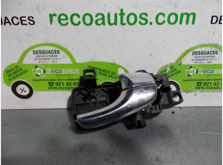 Replacement right front interior door handle for Jaguar S-Type 3.0 V6 24V CAT OEM IAM reference XR832228 4 DOORS