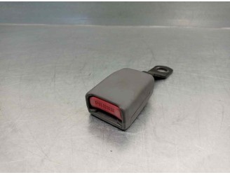Recambio de enganche cinturon para daewoo lacetti 1.4 cat referencia OEM IAM 04B19JYR DEL DER 5 PUERTAS