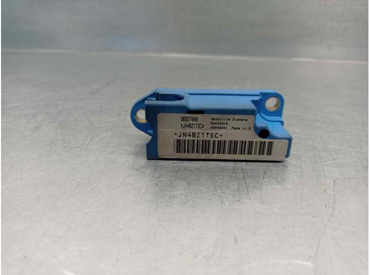 Replacement impact sensor for Daewoo Lacetti 1.4 CAT OEM IAM reference 96557000 5WK43319 SIEMENS