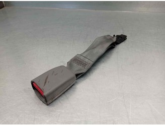 Recambio de enganche cinturon para daewoo lacetti 1.4 cat referencia OEM IAM FEB1235 TRA DER 5 PUERTAS
