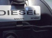 Recambio de tapa exterior combustible para volvo c70 cabriolet 2.4 turbodiesel referencia OEM IAM 30748041 