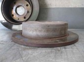 Recambio de disco freno trasero para hyundai getz (tb) 1.1 12v cat referencia OEM IAM 584111C300  