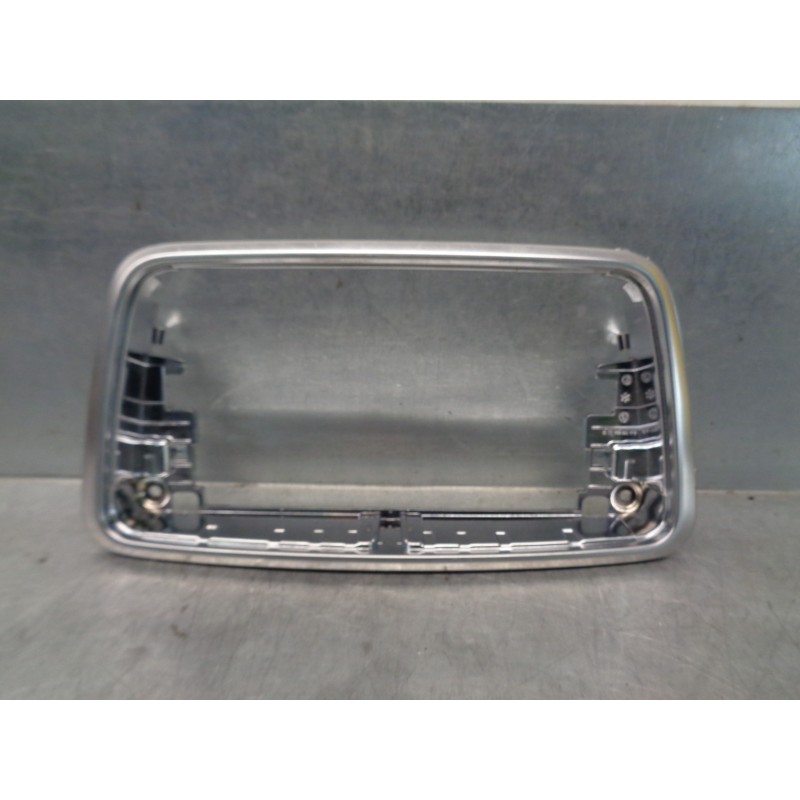 Recambio de moldura para mercedes clase cla (w117) 2.0 cat referencia OEM IAM  1119088X FAURECIA