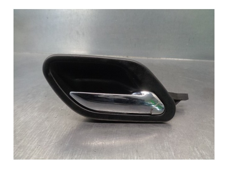 Recambio de maneta interior delantera derecha para bmw serie 5 berlina (e39) 3.0 24v turbodiesel cat referencia OEM IAM 51218226