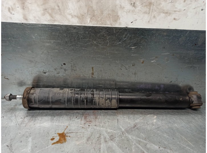 Recambio de amortiguador trasero izquierdo para smart coupe referencia OEM IAM A4513202331  