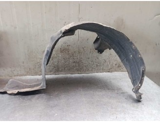 Recambio de paso rueda delantero izquierdo para mazda 323 berlina c/f/s (ba) 1.5 16v cat referencia OEM IAM BC1D56141H CESTA 15