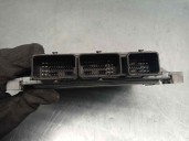 Recambio de centralita motor uce para renault scenic ii dci diesel referencia OEM IAM 8200565863 S122326109A SIEMENS