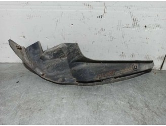 Recambio de paso rueda trasero izquierdo para mazda 323 berlina c/f/s (ba) 1.5 16v cat referencia OEM IAM B22H50351A  