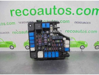 Replacement relay / fuse box for Hyundai Santa Fe (BM) 2.2 CRDi Style 4x4 OEM IAM reference 919502B100 919502B650 