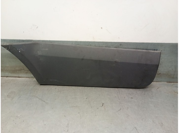 Replacement trim for Volkswagen Crafter 30-50 Box/Chassis (2F_) 2.5 TDi OEM IAM reference A9066901562 2E1853535BS 