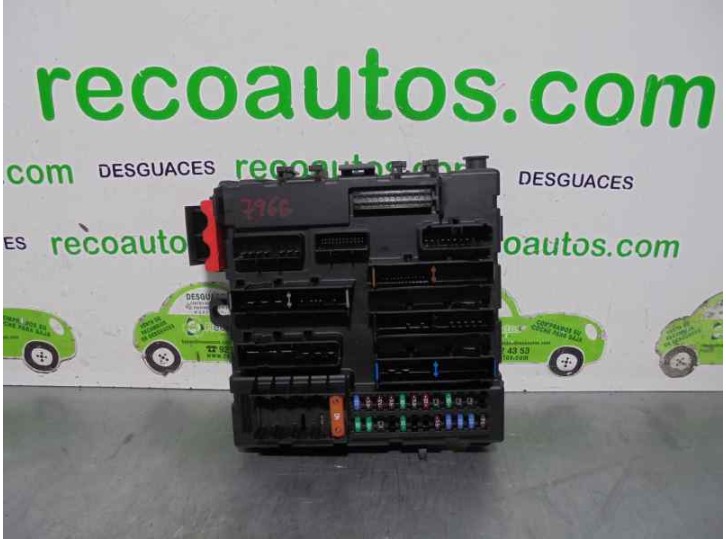 Replacement relay / fuse box for Saab 9-3 Sedan 2.0 OEM IAM reference 12766740 519161103 