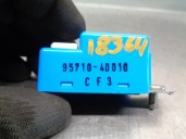 Recambio de rele para kia carnival 2.9 crdi cat referencia OEM IAM 957104D010  