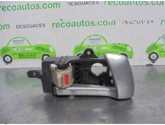 Recambio de maneta interior delantera derecha para hyundai santa fe (bm) 2.2 crdi style 4x4 referencia OEM IAM 82623CM000  
