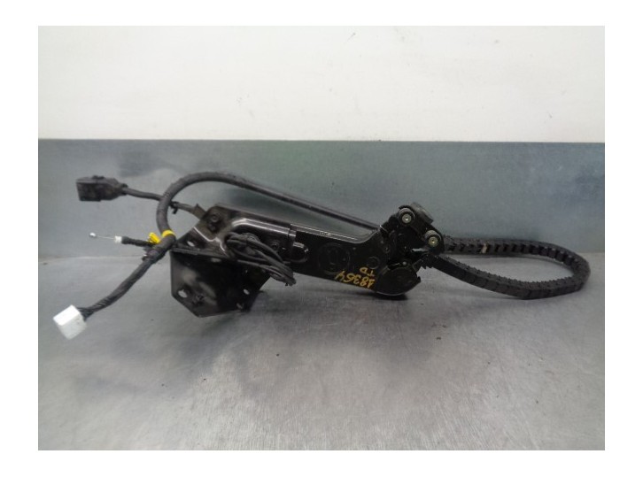 Recambio de bisagra puerta para kia carnival 2.9 crdi cat referencia OEM IAM 839604D001  