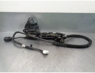 Recambio de bisagra puerta para kia carnival 2.9 crdi cat referencia OEM IAM 839504D001  