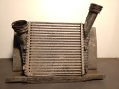 Recambio de intercooler para audi q7 (4lb) 3.0 tdi quattro referencia OEM IAM 7P0145804A 7L6145804A G2849004 BEHR