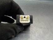 Recambio de interruptor para kia carnival 2.9 crdi cat referencia OEM IAM 937604D000 